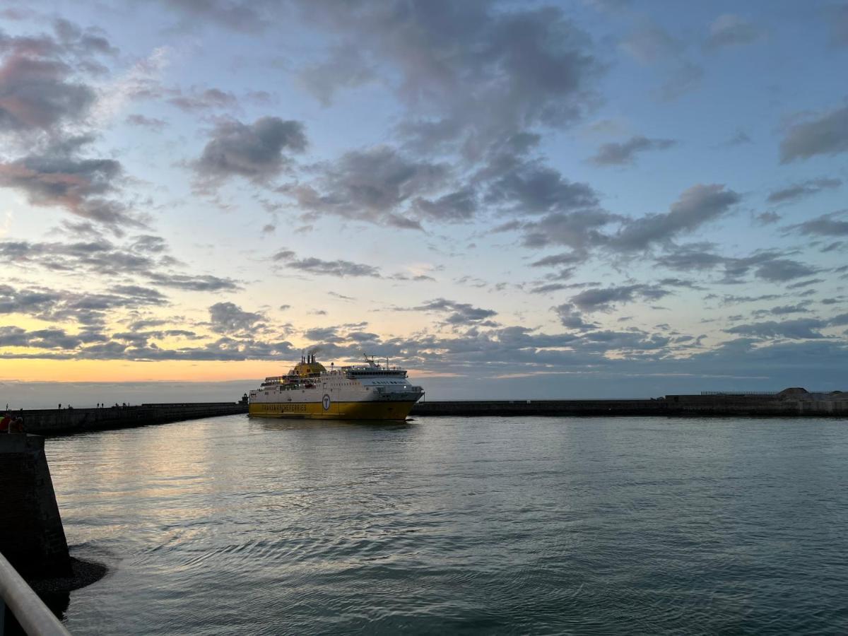 Le Gîte du Petit Buccin à 2 mn de la mer. Dieppe Extérieur photo